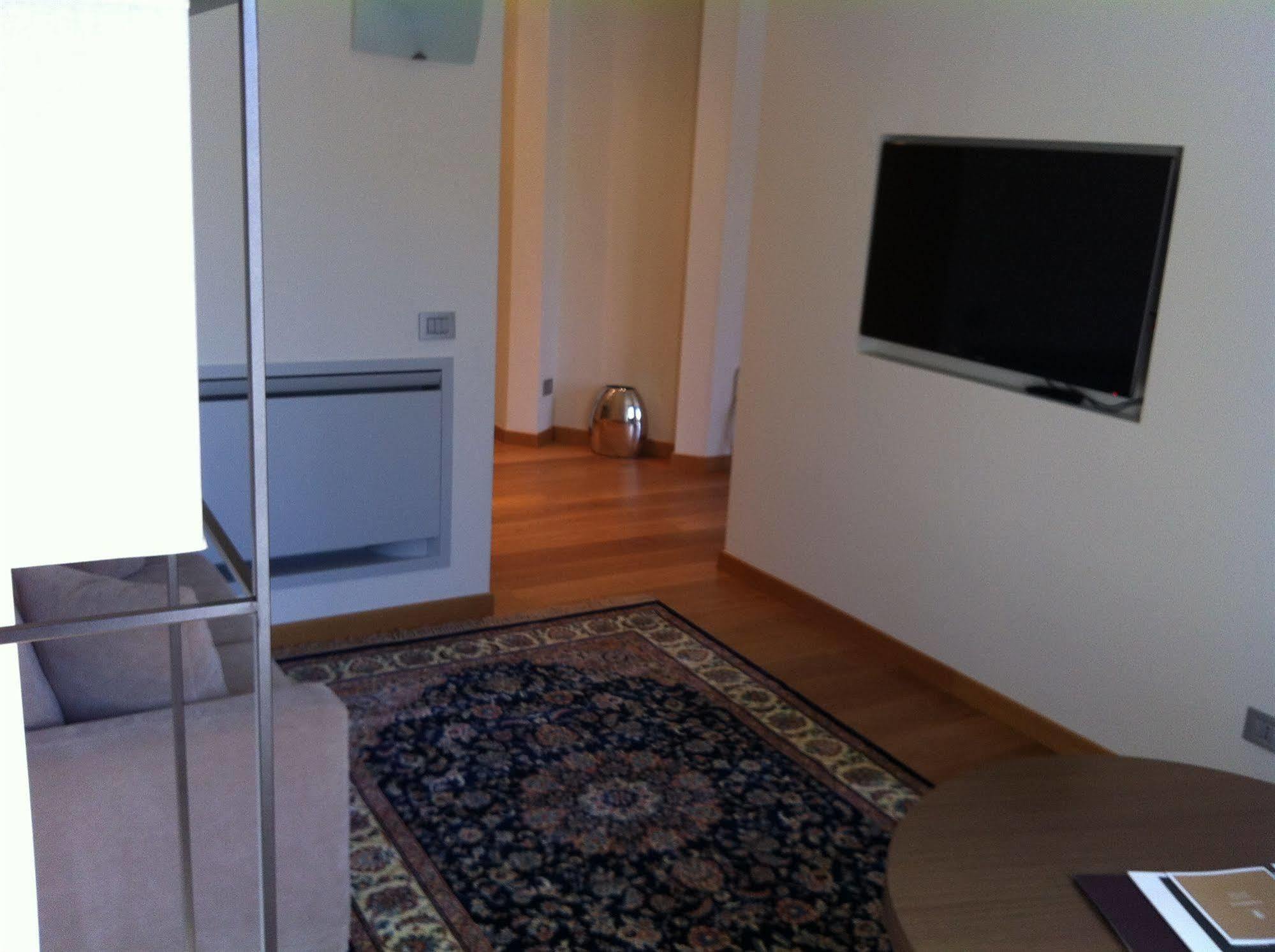 Novessentia Medical Spa Ghiffa Buitenkant foto